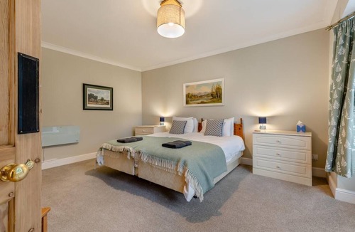 Briston House | 2 Bed in Briston (oc-s30561)