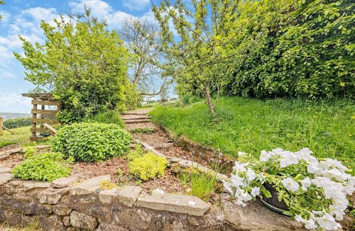 Newcastle-on-Clun Cottage | 2 Bed in Craven Arms (oc-95107)
