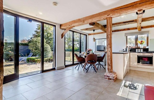 Thelnetham House | 2 Bed in Diss oc-47778