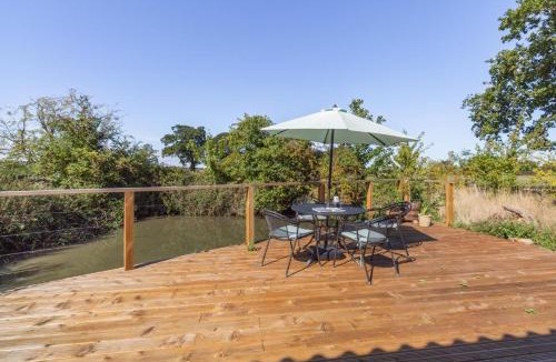 Elmswell Cabin | 2 Bed in Elmswell oc-t32377