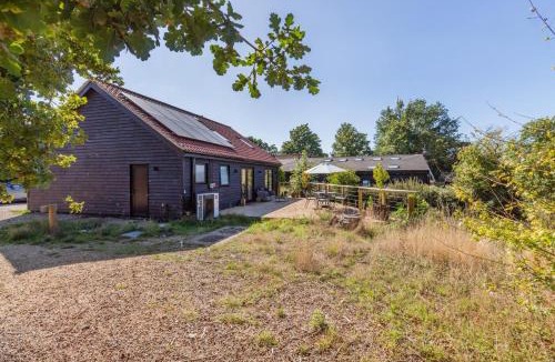 Elmswell Cabin | 2 Bed in Elmswell oc-t32377