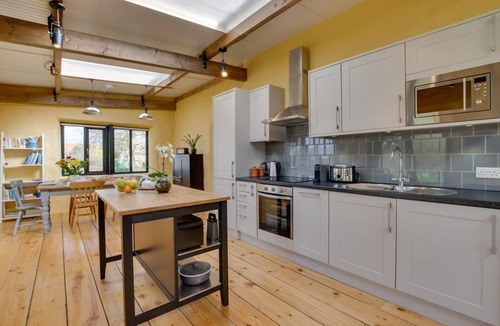 Stowmarket House | 2 Bed in Haughley (oc-strb)
