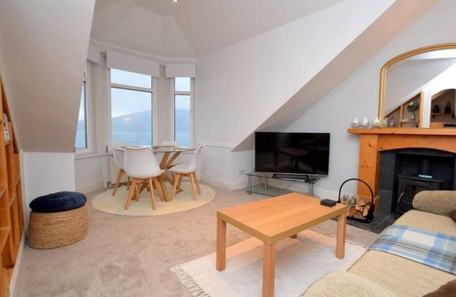 Kilcreggan Apartment | 2 Bed in Helensburgh (oc-87473)