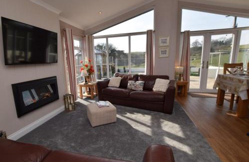 Kilmacolm Cabin | 2 Bed in Kilmacolm oc-55854