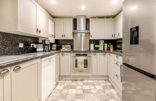 Kingsteignton Cottage | 2 Bed in Kingsteignton (oc-w34194)