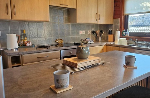 Inverkirkaig Ski Chalet | 2 Bed in Lairg (oc-su306)