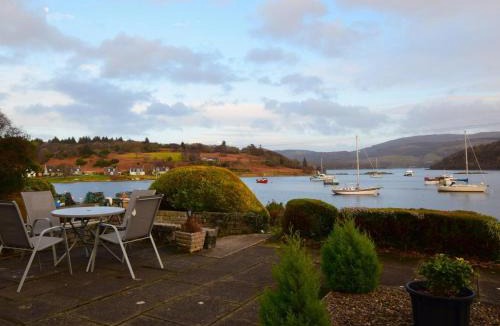 Tayvallich House | 2 Bed in Lochgilphead oc-ag692