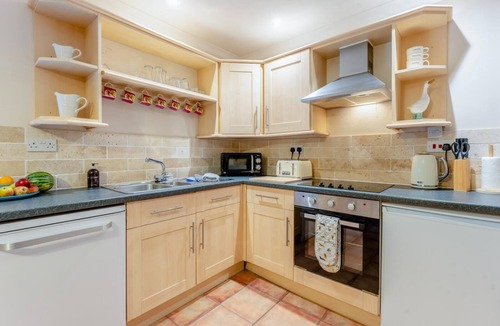 Perth Cottage | 2 Bed in Methven (oc-c32362)