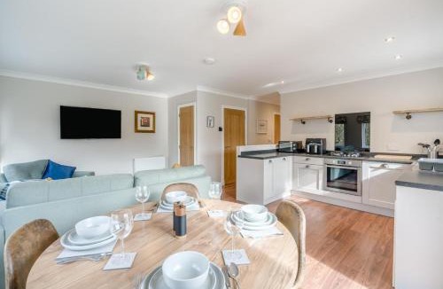 Cronberry Cabin | 2 Bed in Ochiltree oc-w37516