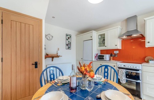 Tan-y-groes Cottage | 2 Bed in Ponthirwaun (oc-c33293)