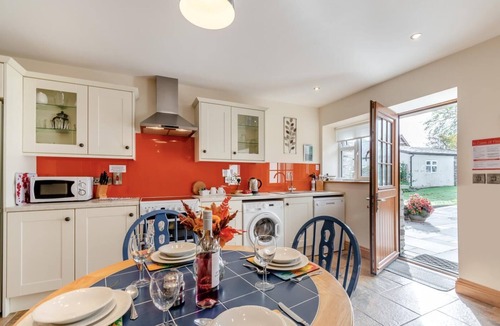 Tan-y-groes Cottage | 2 Bed in Ponthirwaun (oc-c33293)