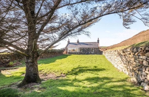 Newton Stewart Cottage | 2 Bed in Port William (oc-w36920)
