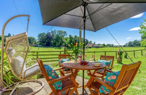 Richmond Cottage | 2 Bed in Richmond (oc-88217)