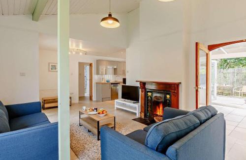 Saltash Cabin | 2 Bed in Saltash oc-88308