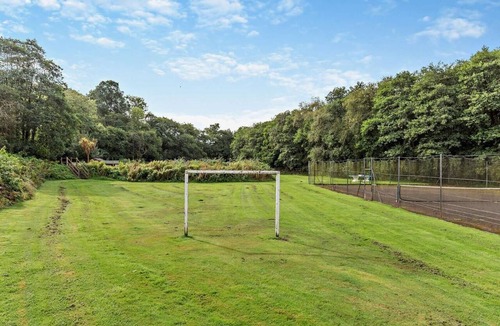 Saltash Ski Chalet | 2 Bed in Saltash (oc-95644)
