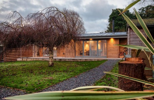 Shaldon Ski Chalet | 2 Bed in Shaldon (oc-hyggeh)