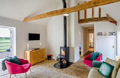 Sudbury House | 2 Bed in Sudbury oc-65375