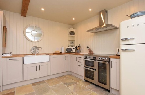 West Linton Cottage | 2 Bed in West Linton (oc-76383)
