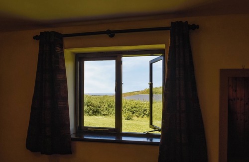 Winnard's Perch Cottage | 2 bedroom accommodation in St Eval, near Wadebridge
