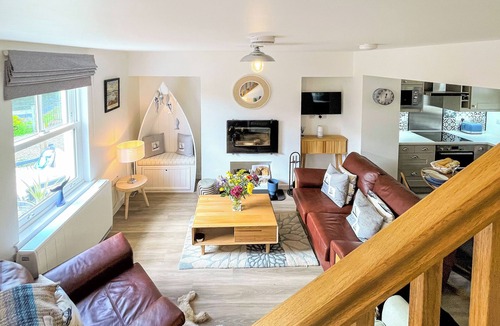 Cairnbaan Cottage | 2 bedroom accommodation in Lochgilphead