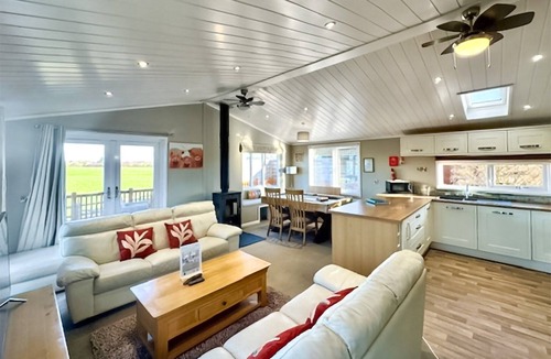 Raywell Ski Chalet | 2 bedroom accommodation in Raywell, Beverley