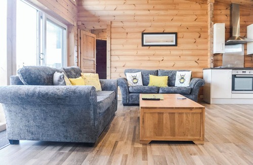 Withernsea Ski Chalet | 2 bedroom accommodation in Withernsea
