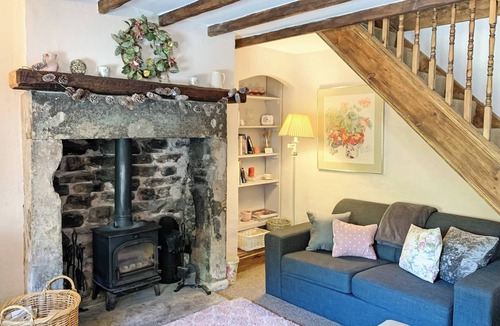 Chapel en le Frith Cottage | 2 bedroom accommodation in Chapel-en-le-Frith, near Buxton