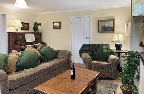 Kelso Cottage | 2 bedroom accommodation in Lochside
