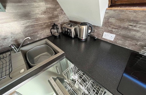 Kylesku Cottage | 2 bedroom accommodation in Kylesku, near Lairg