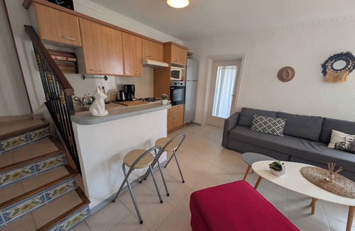 Vidreres Apartment | 2 BEDROOM APARTMENT 10 MINUTES FROM THE SEA WITH SWIMMING POOL