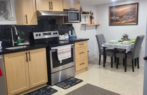 Topham Park Apartment | 2 bedroom Basement Apt in East-York