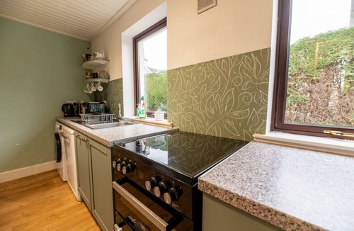 Burntisland Cottage | 2 bedroom countryside cottage located near Aberdour