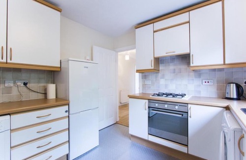 Craigleith Apartment | 2 Bedroom Flat in Edinburgh