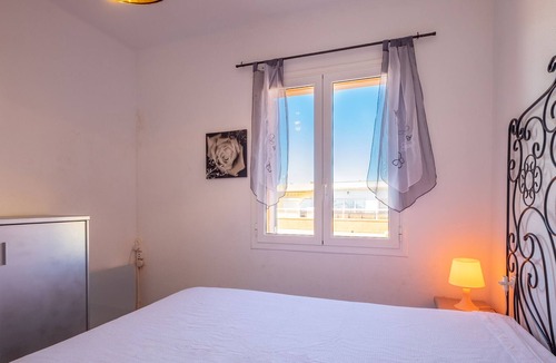 Els Griells Apartment | 2 Bedroom holiday apartment rental in L'Estartit, Costa Brava