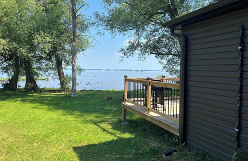 Harwood Cabin | 2-bedroom Lake Front Cottage in Harwood, ON #7