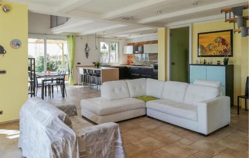Poggi House | 2 Bedroom Stunning Home In Imperia