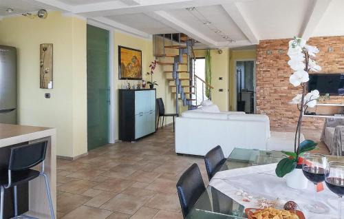 Poggi House | 2 Bedroom Stunning Home In Imperia