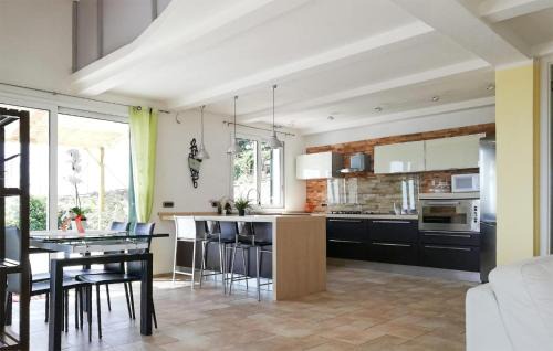 Poggi House | 2 Bedroom Stunning Home In Imperia
