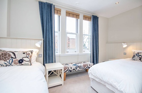 Dornoch Apartment | 2 Bedroom Town Centre Apartment in Scottish Highlands