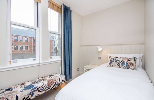 Dornoch Apartment | 2 Bedroom Town Centre Apartment in Scottish Highlands