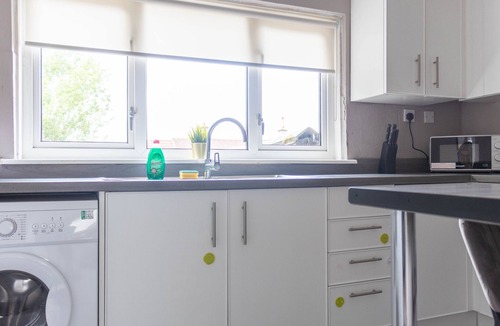 Bargeddie House | 2 BR House By Caledonia Luxe Stays Bargeddie