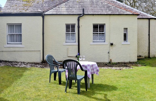Newton Stewart Cottage | 2 bedroom accommodation in Palnure near Newton Stewart