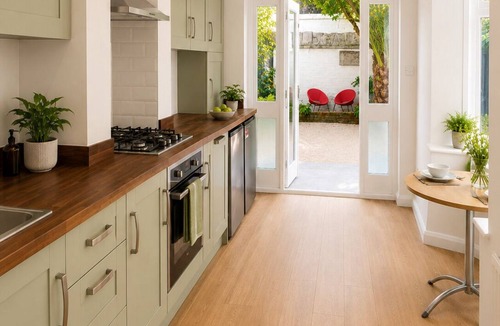 Bow West Condo | 2 Storey Victorian Garden Flat