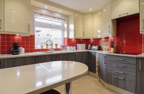 Colchester House | 256 LONDON ROAD, character holiday cottage in Colchester