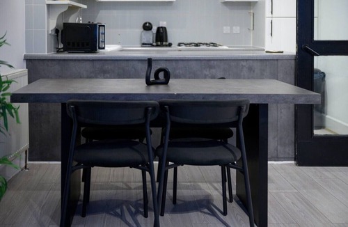 Bunhill Apartment | 2BR, Barbican, Old Street