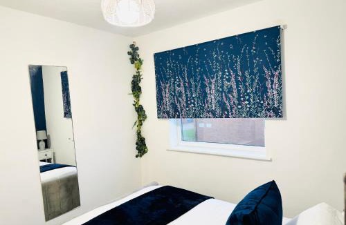 Aldborough House | 2BR*Free Parking*Off A12*Family*Contractors