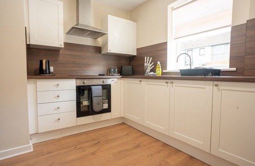 Hamilton House | 2BR House By Caledonia Luxe Stays Hamilton