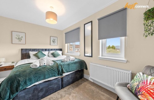 Glasgow House | 2Br House I Sleeps 4 I Cumbernauld