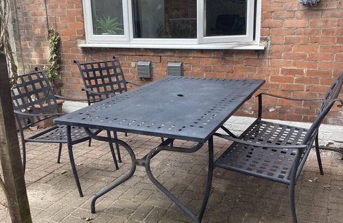 Chelmsford House | 3 /4 Bed House, Free Parking, Fast Wifi & Garden