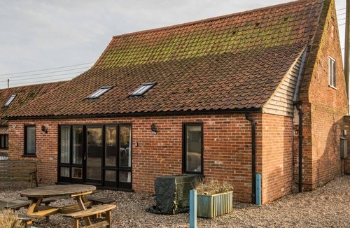 Melton Constable Cottage | 3 Bed in Briston (oc-kt187)